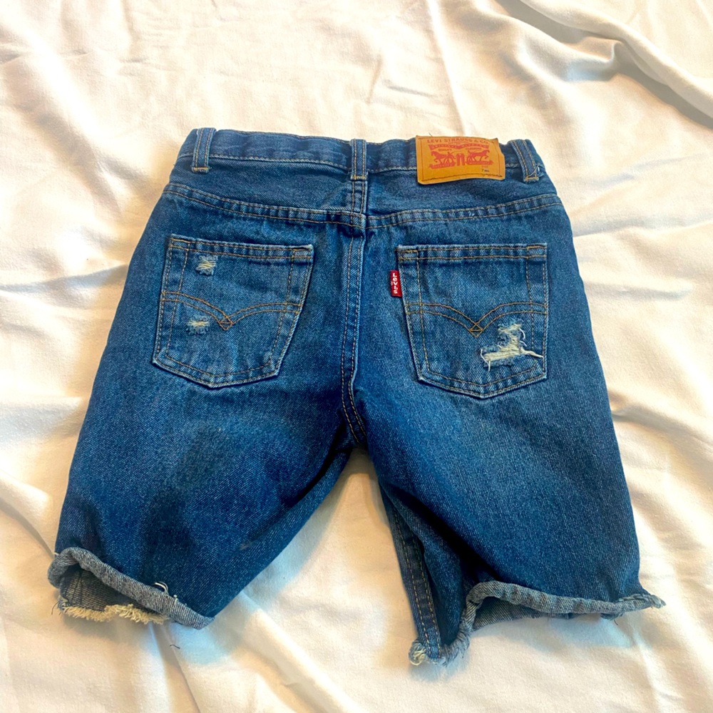 Levi jeans shorts. For Boys.